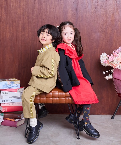 MARKEY'S（マーキーズ）の「ソデラインノーカラージャケット/セットアップ可（ノーカラージャケット・キッズ・ベージュ/ブラック・150/140/130/120/110/100/90）」の4枚目の写真