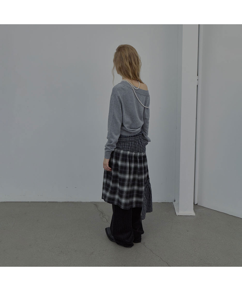 LCDC TM（エルシーディーシーティーエム）の「DOUBLE-LAYER WAVY CARDIGAN (MELANGE GREY)（カーディガン/ボレロ・レディース・その他・OS）」の4枚目の写真