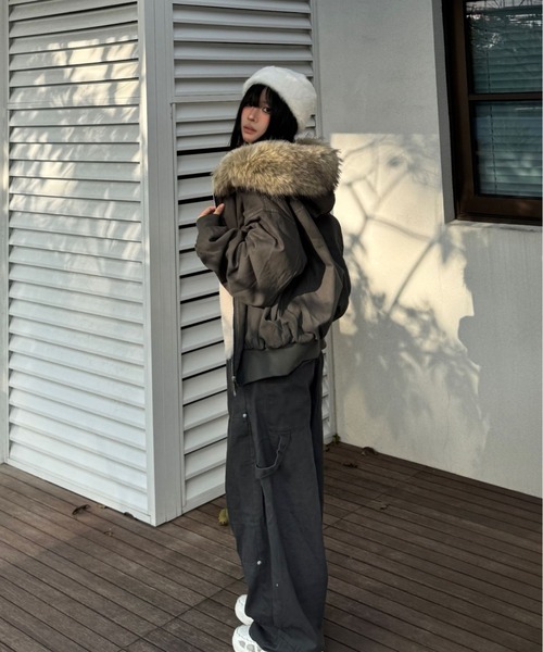 LAC-VERT（ラック・ヴェール）の「フード付きステッチボアブルゾン（ブルゾン・レディース・ブラック/カーキ・MEDIUM/SMALL）」の9枚目の写真