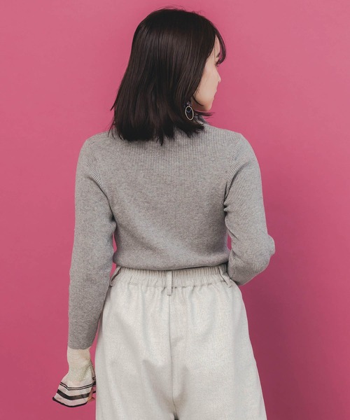 iS ScoLar（イズスカラー）の「ニット×シアー袖切替ロンT（Tシャツ/カットソー・レディース・杢グレー/ブラック/グリーン・M）」の7枚目の写真