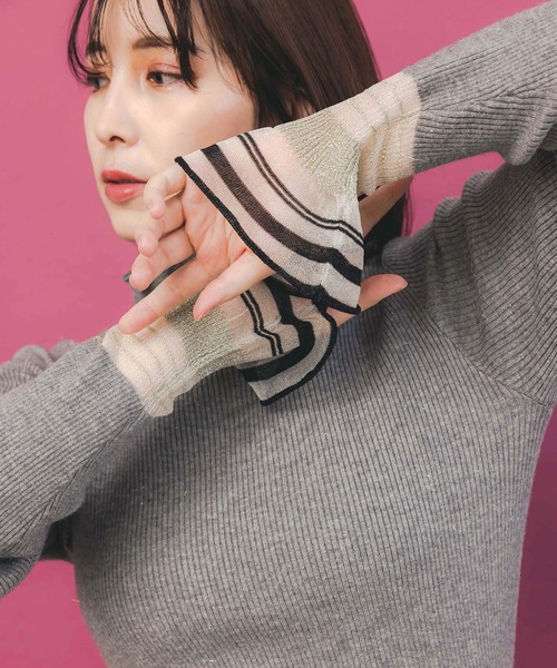 iS ScoLar（イズスカラー）の「ニット×シアー袖切替ロンT（Tシャツ/カットソー・レディース・杢グレー/ブラック/グリーン・M）」の9枚目の写真