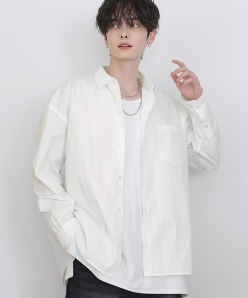 LILL(リル)の「コットンタッチイージーケアブロードレギュラーシャツ(シャツ/ブラウス・メンズ・ブルー系/チャコールグレー/ホワイト/サックスブルー・XL/L/M/S)」の2枚目の写真