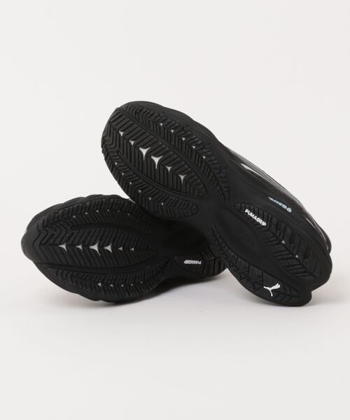 PUMA(プーマ)の「ヴェロシティ ニトロ 4 ゴアテックス ランニングシューズ(スニーカー・メンズ・ブラック×シルバー・44/43/41)」の3枚目の写真