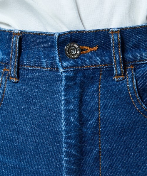 DOUBLE STANDARD CLOTHING（ダブルスタンダードクロージング）の「ユーズド加工 ニットデニムパンツ（デニムパンツ・レディース・インディゴブルー・34/36/38）」の6枚目の写真
