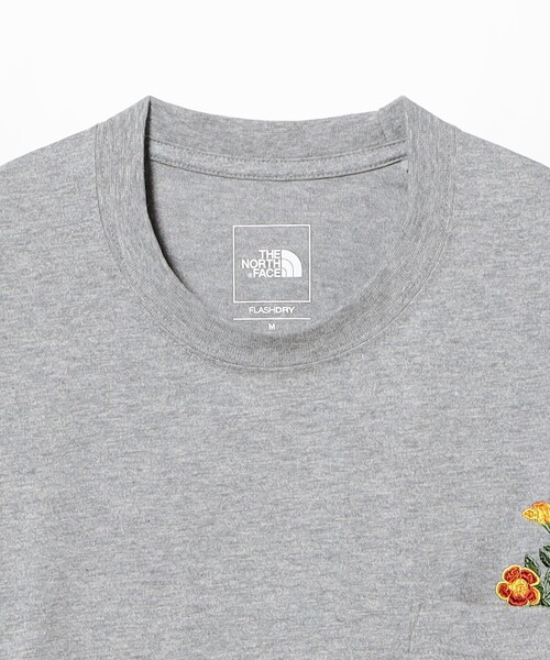 THE NORTH FACE(ザノースフェイス)の「THE NORTH FACE / S/S FD Flower Logo Tee(Tシャツ/カットソー・メンズ・ホワイト/ブラック/グレー・SMALL/X-LARGE/MEDIUM/LARGE)」の8枚目の写真