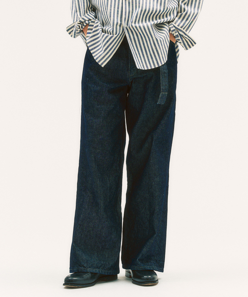 417 EDIFICE（フォーワンセブンエディフィス）の「追加 LEVI’S(R)/リーバイス(R) 別注 TWISTED BELTED デニムパンツ L30（デニムパンツ・メンズ・ネイビー・28/30/32/34/36）」の19枚目の写真