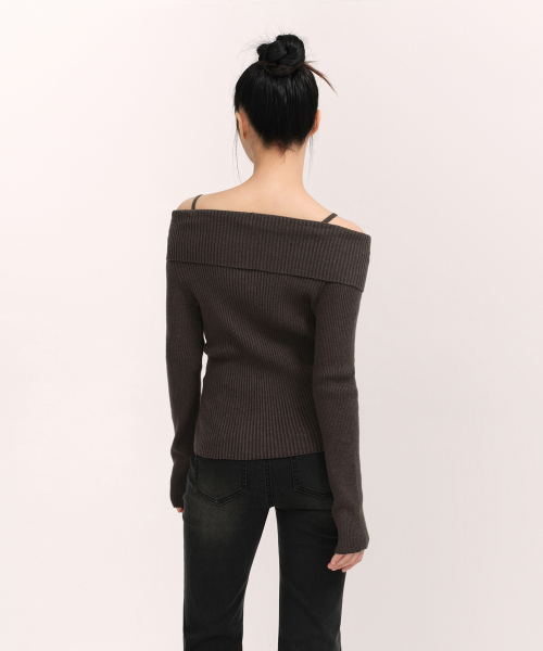 MUSINSA STANDARD WOMAN（ムシンサスタンダードウーマン）の「ウィメンズリブターンダウンオフショルダーガーディガン[ダークブラウン]（カーディガン/ボレロ・レディース・その他・SMALL/MEDIUM/LARGE/X-SMALL）」の3枚目の写真
