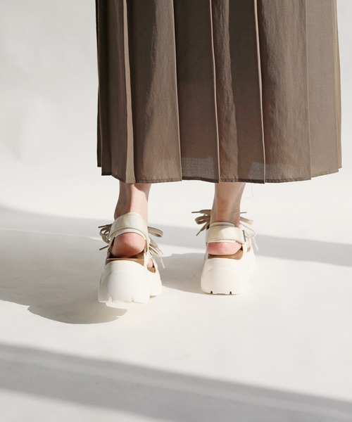 RiiiKa（リーカ）の「【RiiiKa/リーカ】レースアップ厚底サンダル（サンダル・レディース・アイボリー/ブラック/カーキ・S/M/L/LL）」の20枚目の写真