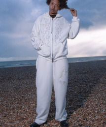 ERTR（イーアールティーアール）の「Rodeo Jogger Pants Ivory（スウェットパンツ）」