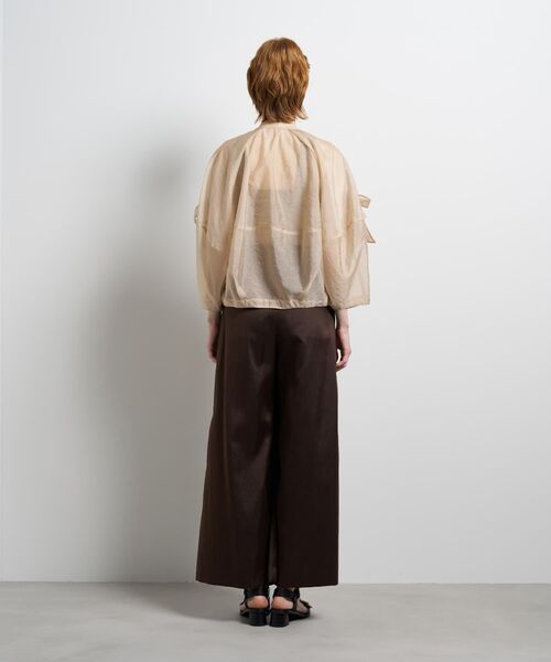 LANVIN en Bleu(ランバンオンブルー)の「ショルダーリボンシアーブルゾン(テーラードジャケット・レディース・ブラック/ベージュ/オフホワイト・38)」の6枚目の写真