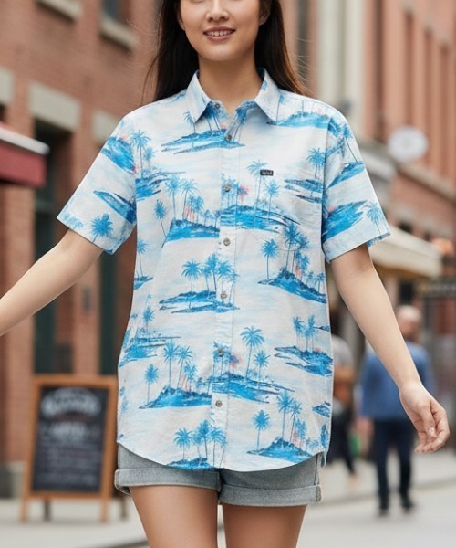 rip curl(リップカール)の「【RIPCURL(リップカール)】DREAMERS S/S SHIRT 半袖 総柄 シャツ(シャツ/ブラウス・レディース・ナチュラル/ブルー・SMALL/MEDIUM/LARGE)」の2枚目の写真