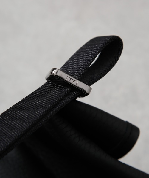 ITTI（イッチ）の「ITTI/別注 ANNIE RICE BAG iii（ハンドバッグ・メンズ・ブラック・FREE）」の4枚目の写真