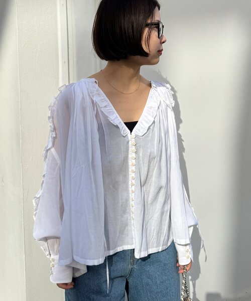 WILLOW（ウィロー）の「【willow】シアーフリルボリュームブラウス（シャツ/ブラウス・レディース・ホワイト・ONE SIZE）」の10枚目の写真
