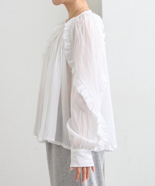 WILLOW（ウィロー）の「【willow】シアーフリルボリュームブラウス（シャツ/ブラウス・レディース・ホワイト・ONE SIZE）」の17枚目の写真
