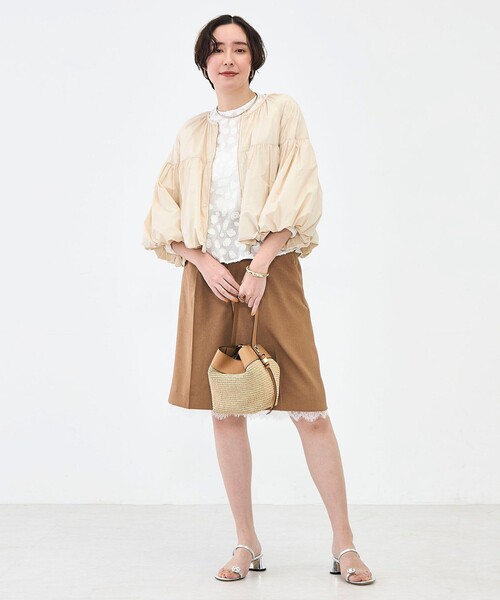 NOLLEY’S（ノーリーズ）の「ウォッシャブル撥水ポケッタブルボリュームブルゾン（ブルゾン・レディース・オフホワイト/ベージュ/ネイビー・38）」の9枚目の写真