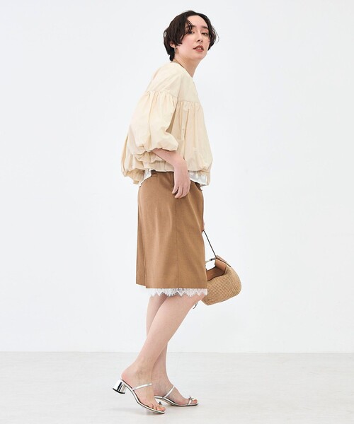 NOLLEY’S（ノーリーズ）の「ウォッシャブル撥水ポケッタブルボリュームブルゾン（ブルゾン・レディース・オフホワイト/ベージュ/ネイビー・38）」の11枚目の写真