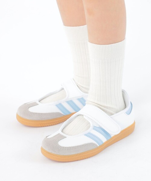 SHIPS(シップス)の「adidas:SAMBA JANE C スニーカー(スニーカー・キッズ・ホワイト系その他/ピンク・17/18/19/20/21)」の1枚目の写真