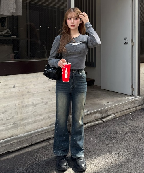 RAY CASSIN(レイカズン)の「【2サイズ展開】ラインストーンフレアデニムパンツ(デニムパンツ・レディース・ブルー/ブラック/スカイブルー・S/M)」の7枚目の写真