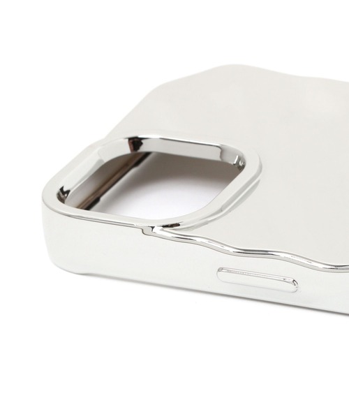 LAKOLE（ラコレ）の「なみなみiPhoneケース[iPhone13/14/15] / 647304（スマホケース/カバー・レディース・その他1・FREE）」の4枚目の写真