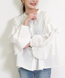 CHhdmn（シーエイチヒデモン）の「パールボタン フリルスリーブ 長袖ブラウス / フェミニン（シャツ/ブラウス）」