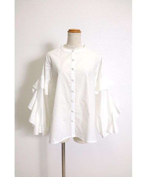 CHhdmn(シーエイチヒデモン)の「パールボタン フリルスリーブ 長袖ブラウス / フェミニン(シャツ/ブラウス・レディース・ライトブルー/ブラック/ホワイト/イエロー・M/L/FREE)」の15枚目の写真