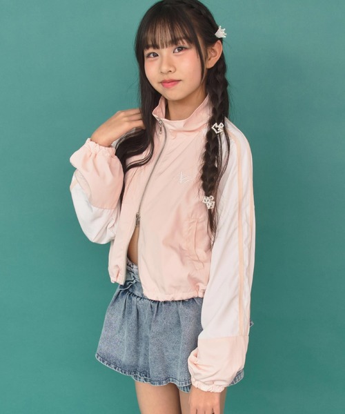 ANAP GiRL(アナップガール)の「クロップド シャカブルゾン(ブルゾン・キッズ・ライトピンク/ブラック/グレー・XS/S/M)」の3枚目の写真