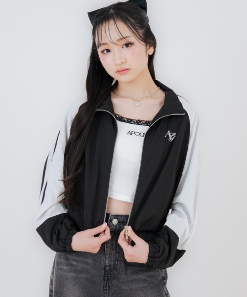 ANAP GiRL(アナップガール)の「クロップド シャカブルゾン(ブルゾン・キッズ・ライトピンク/ブラック/グレー・XS/S/M)」の6枚目の写真