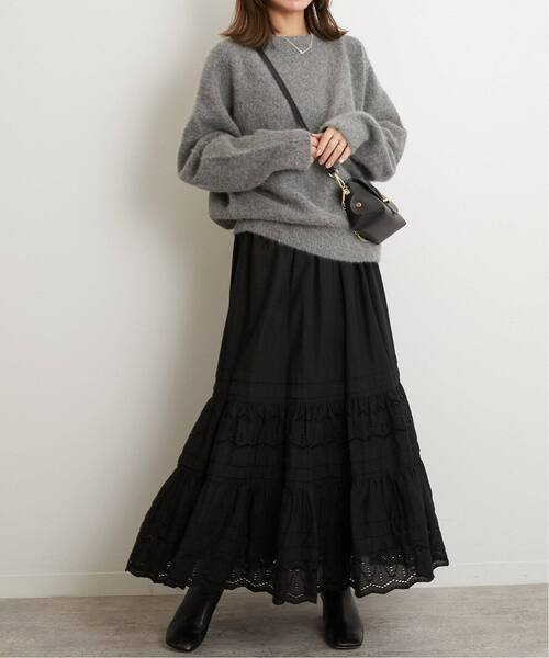 JOURNAL STANDARD relume（ジャーナルスタンダード　レリューム）の「《WEB限定追加2》コットンボイルタック刺繍ロングスカート（スカート・レディース・ホワイト/ブラック・FREE）」の4枚目の写真