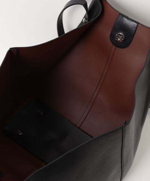 tood.（トード）の「【tood.】2way フェイクレザー トートバッグ ショルダーバッグ（トートバッグ・レディース・ブラック/キャメル/モカ・FREE）」の7枚目の写真