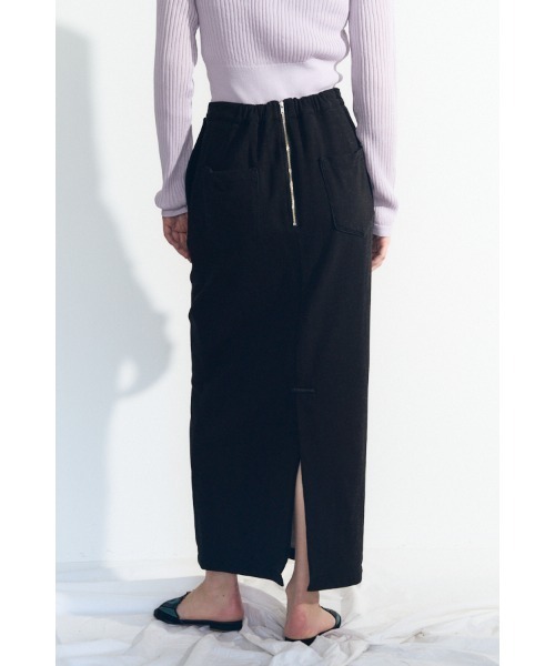 Muel Chic(ミュエルシック)の「Nove sweat denim skirt ノーヴェスウェットデニムスカート(スカート・レディース・ブルー/ブラック/インディゴブルー・FREE)」の6枚目の写真