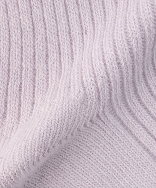 petit main（プティマイン）の「お花モチーフクルーソックス（ソックス/靴下・キッズ・サックスブルー/オフホワイト/アイボリー/ラベンダー・L(18-20cm)/M(16-18cm)/S(13-15cm)/11-13cm）」の7枚目の写真