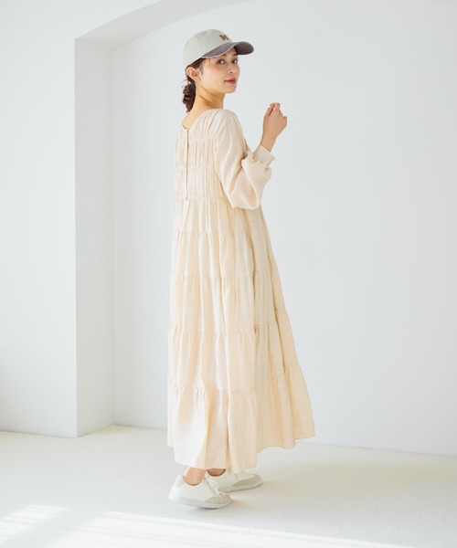 studio CLIP（スタディオクリップ）の「ダブルフロントティアードワンピース（ワンピース・レディース・ライトベージュ/ライトパープル/ネイビー・FREE）」の9枚目の写真