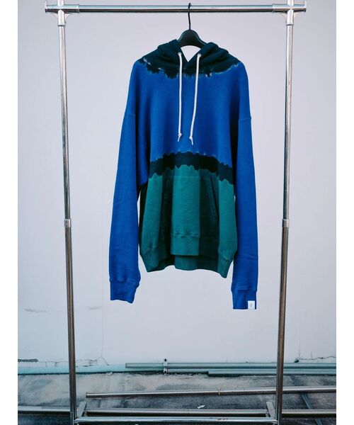 UN3D.（アンスリード）の「【COTTON RESEARCH CLUB】 ARIMATSU SHIBORI HOODIES（パーカー・レディース・ターコイズブルー/ブルー・38/44/42）」の2枚目の写真