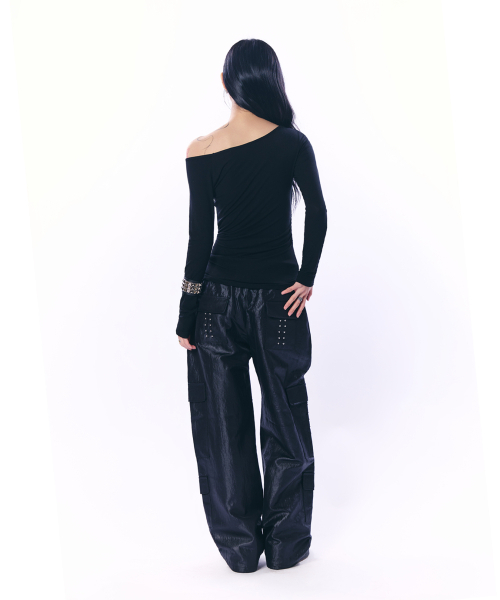 SETUP-EXE(セットアップイーエックスイー)の「MULTI-POCKET STUDDED PANTS / BLACK(その他パンツ・レディース・その他・OS)」の6枚目の写真