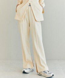 THINGS THAT MATTER（シングス ザット マター）の「スラックス（スラックス）」