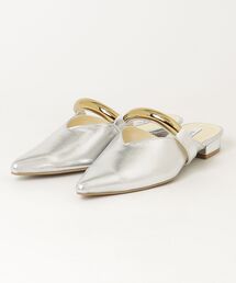 BARNSsohostreet（バーンズソーホーストリート）の「EVOL イーボル ゴールドモチーフフラットミュール クッション入り IY5706（サンダル）」