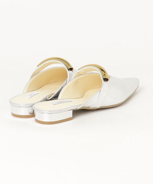 BARNSsohostreet(バーンズソーホーストリート)の「EVOL イーボル ゴールドモチーフフラットミュール クッション入り IY5706(サンダル・レディース・シルバー/アイボリー/ブラック・LL/L/S)」の4枚目の写真