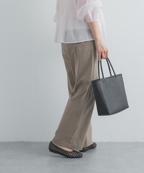 URBAN RESEARCH DOORS（アーバンリサーチドアーズ）の「レーヨンコットンイージーパンツ｜春服/イージー/ウエストゴム/オフィスカジュアル/通勤（その他パンツ・レディース・ベージュ系その他/ネイビー/ブラック・SMALL/MEDIUM）」の15枚目の写真