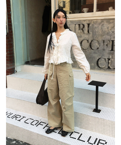 FRIVER07（フリバー07）の「Parachute cargo washed pants [FRSP05PT03]_Beige（その他パンツ・レディース・ベージュ・SMALL/MEDIUM）」の2枚目の写真