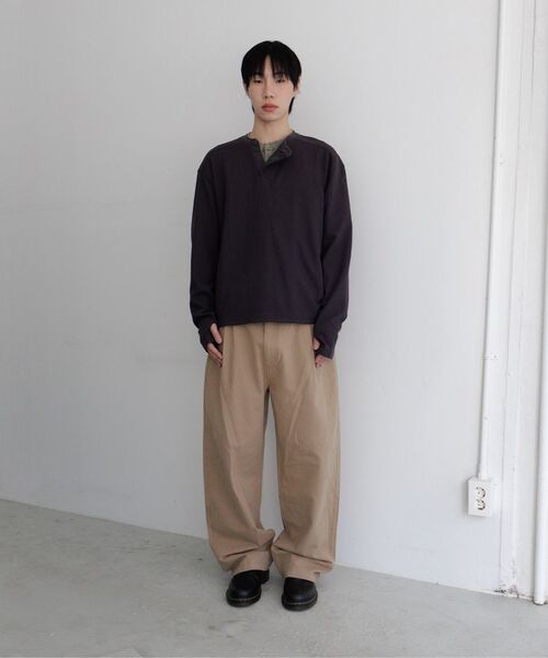 Millo Archive（ミロ アーカイブ）の「ディープワッフルヘンリーネック [モカベージュ]（Tシャツ/カットソー・メンズ・その他・LARGE/X-LARGE/MEDIUM）」の6枚目の写真