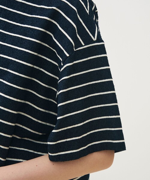TOMORROWLAND collection（トゥモローランドコレクション）の「シルクブレンドボーダー ボートネックプルオーバー（シャツ/ブラウス・レディース・ネイビー・36）」の8枚目の写真