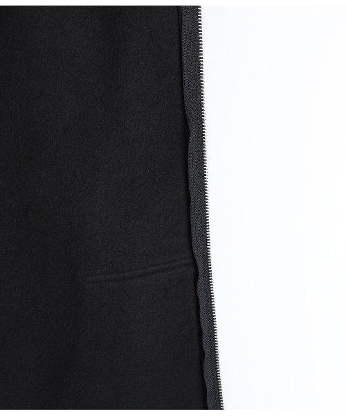 FUCKING AWESOME（ファッキングオーサム）の「FUCKING AWESOME / ファッキンオーサム：2025 Dill Collage Zip Hoodie：FA-2DCZH[WAX]（パーカー・メンズ・ブラック・L/XL）」の4枚目の写真