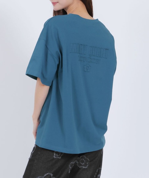 MARY QUANT(マリークワント)の「バックアップリケ Tシャツ(Tシャツ/カットソー・レディース・フューシャピンク/ホワイト/ブルー/ブラック・M)」の3枚目の写真