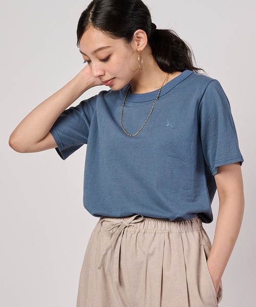 Eddie Bauer(エディーバウアー)の「クラシック 刺しゅうTシャツ(Tシャツ/カットソー・レディース・チャコール/ブルー/ホワイト・S/M/XL/L)」の3枚目の写真