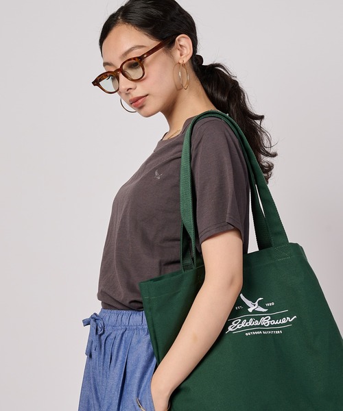 Eddie Bauer(エディーバウアー)の「クラシック 刺しゅうTシャツ(Tシャツ/カットソー・レディース・チャコール/ブルー/ホワイト・S/M/XL/L)」の2枚目の写真