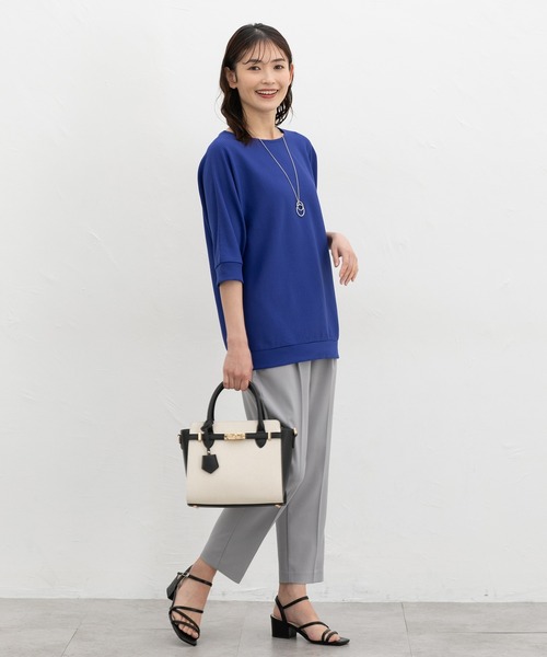 Honeys(ハニーズ)の「【ハニさら・接触冷感・UVカット】6分袖アクセ付ドルマントップス(Tシャツ/カットソー・レディース・アイボリー/ブラック/ブルー/イエロー/ベージュ・L/LL/M)」の17枚目の写真