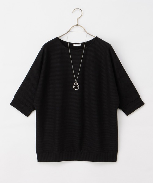Honeys(ハニーズ)の「【ハニさら・接触冷感・UVカット】6分袖アクセ付ドルマントップス(Tシャツ/カットソー・レディース・アイボリー/ブラック/ブルー/イエロー/ベージュ・L/LL/M)」の12枚目の写真