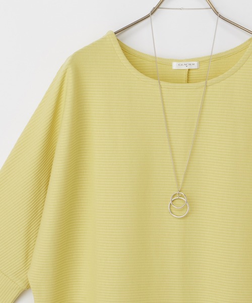 Honeys(ハニーズ)の「【ハニさら・接触冷感・UVカット】6分袖アクセ付ドルマントップス(Tシャツ/カットソー・レディース・アイボリー/ブラック/ブルー/イエロー/ベージュ・L/LL/M)」の7枚目の写真