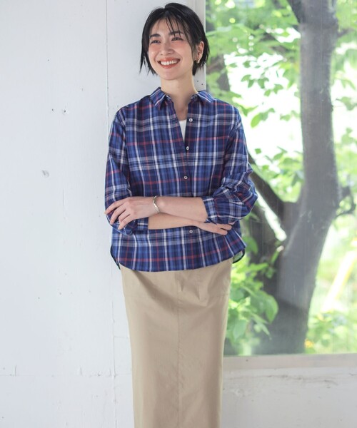 J.PRESS(ジェイプレス)の「コットンリネン Light マドラスチェック シャツ(シャツ/ブラウス・レディース・ブラウン系3/ネイビー系3・9/11)」の3枚目の写真