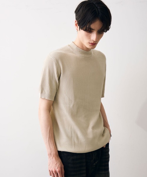 Shoowtime(ショウタイム)の「Ribbed knit top / リブニットカットソー(Tシャツ/カットソー・メンズ・カーキ/クリーム/グレー/ブラック・MEDIUM/LARGE/X-LARGE)」の3枚目の写真